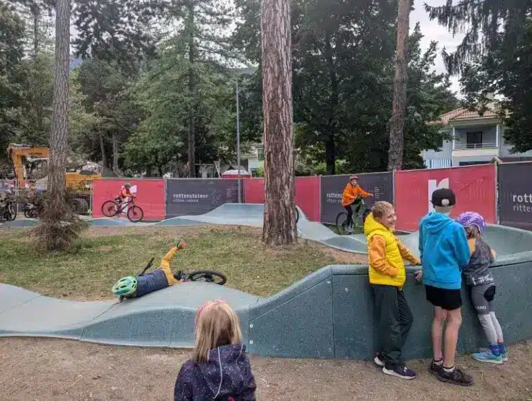 Sturz Kind Pumptrack