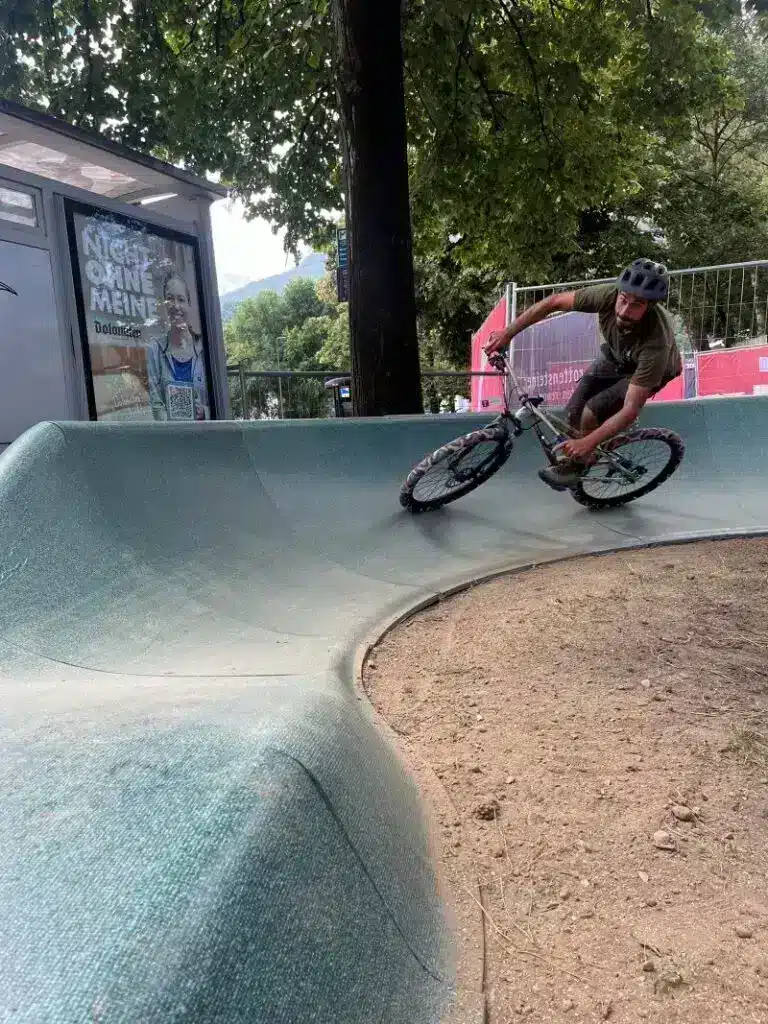 Kurve Pumptrack in Brixen