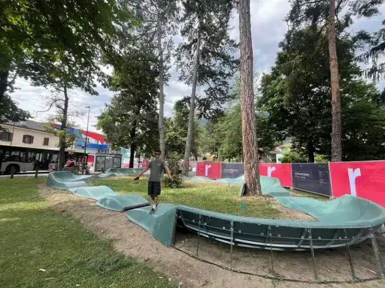 Pumptrack Brixen Montage